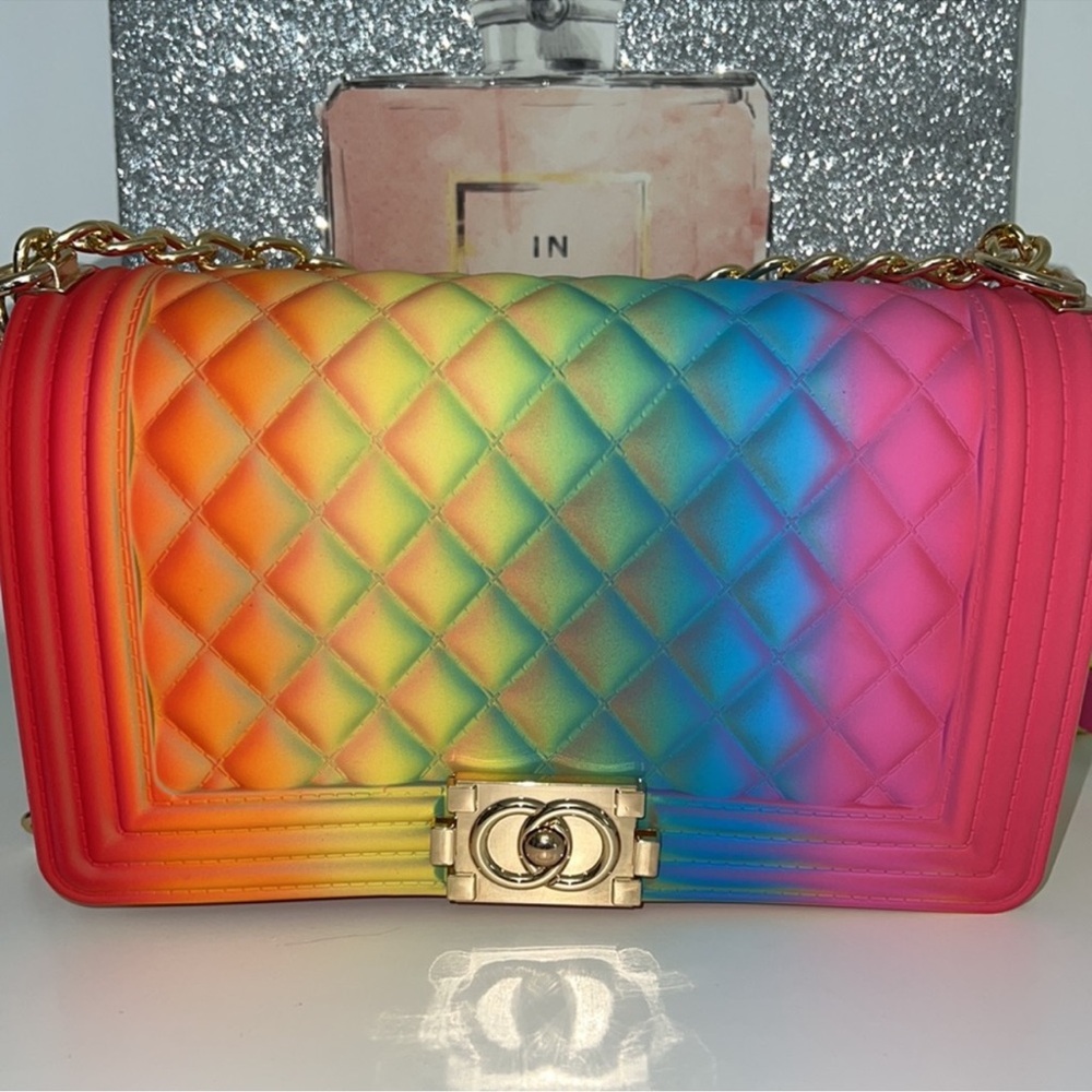 Fashion Rainbow Quilted Bag 🌈 - Picture 4 of 4
